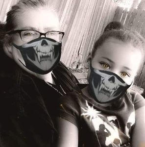 Meet your Posher, Annette